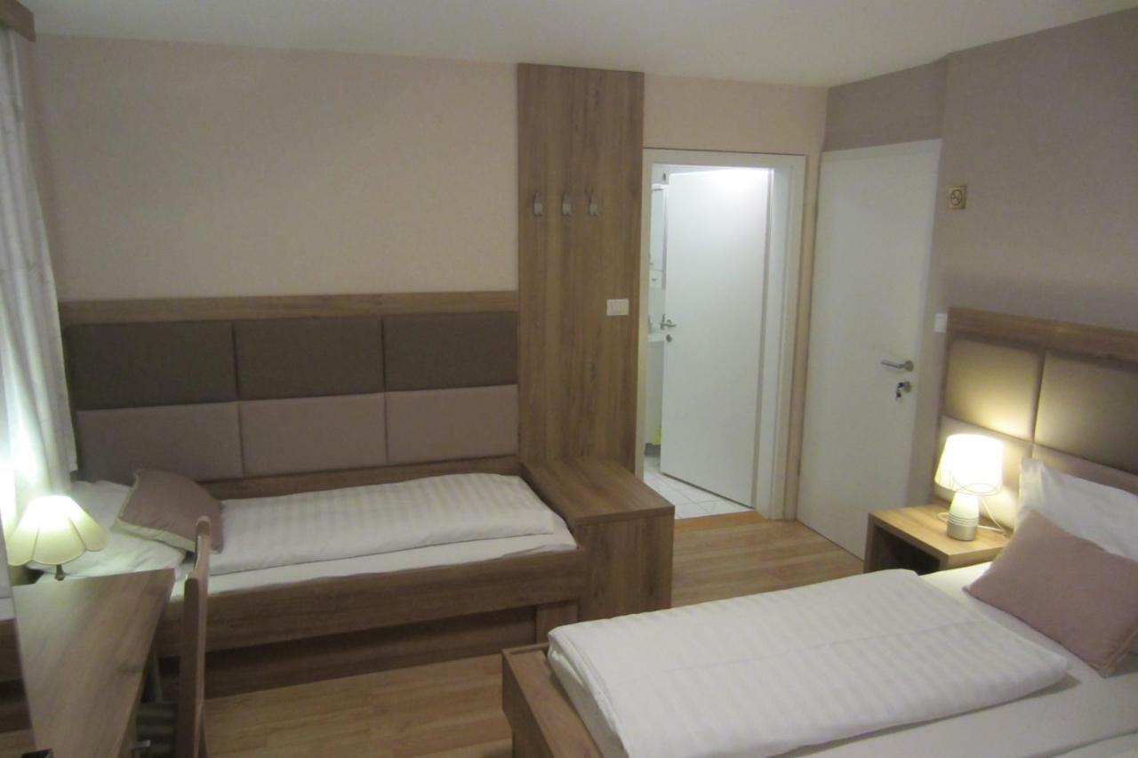 Homestay Sres Mlaka pri Kranju 外观 照片